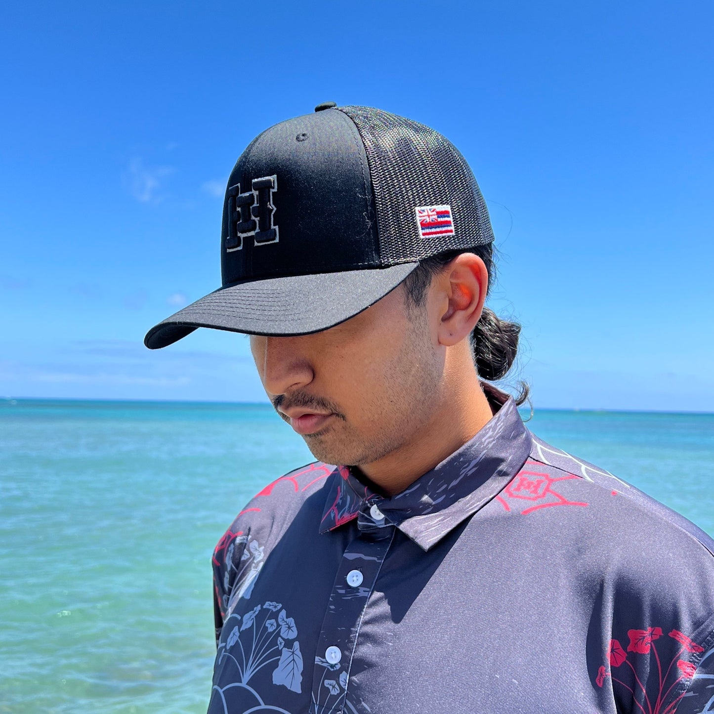 HI logo Snapback Black Mesh