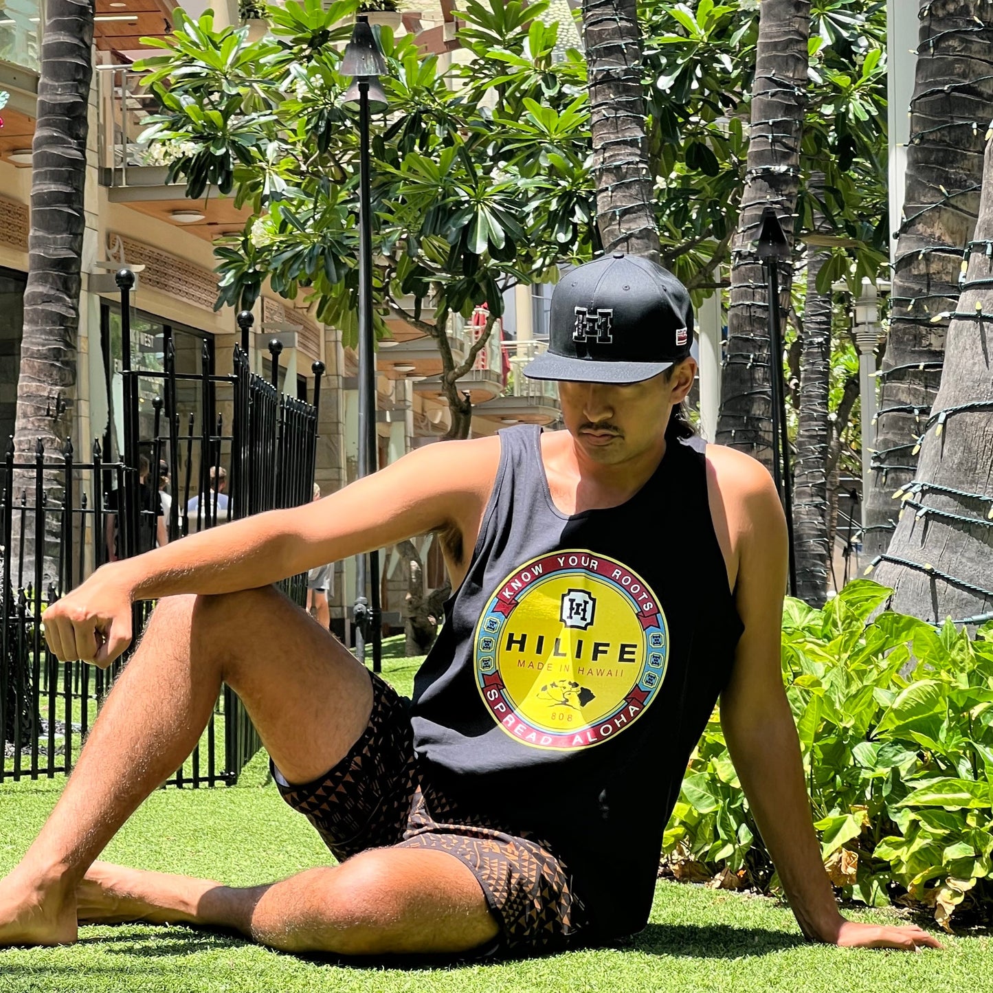 HI logo Snapback hats Black